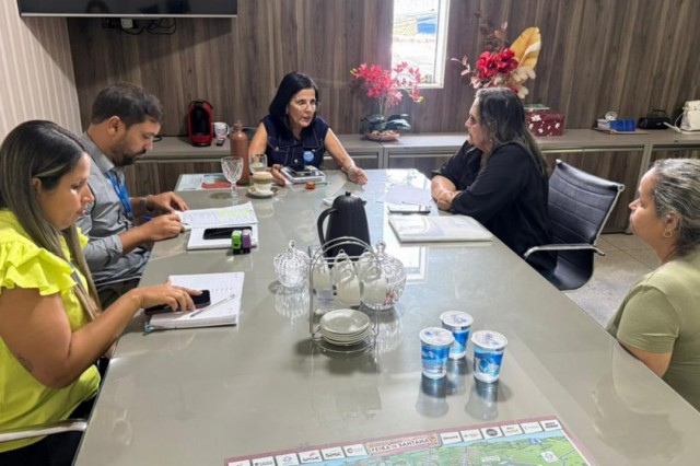 Ouvidoria da Sedeso reforça atendimento e apoio à participação popular em Feira de Santana