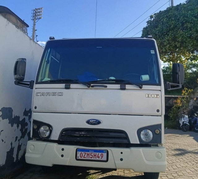 Polícia Civil elucida furto de produto químico e recupera 3,5 toneladas de ácido sulfônico em Feira de Santana