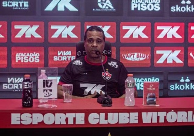Vitória usa Baianão como vitrine para a base e aposta em time alternativo