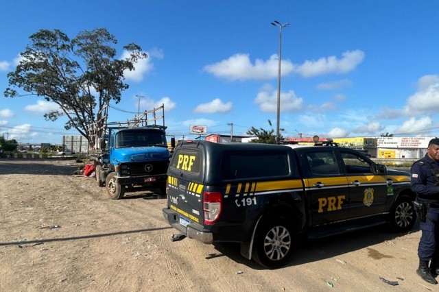 Sesp notifica 25 infratores por abandono de imóveis e descarte irregular de lixo