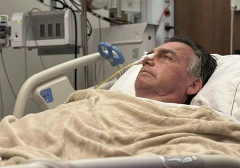 Senadores fazem apelo para Alexandre de Moraes conceder prisão domiciliar a Bolsonaro