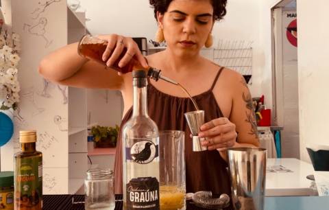 Feira de Santana é finalista no concurso Master Bartender da Pato Preto Destilaria