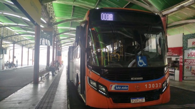 Tarifa do transporte público de Feira de Santana sobe para R$ 5,90 em dinheiro