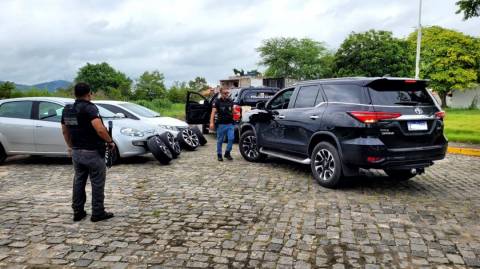 Polícia apura esquema milionário de desvios e lavagem de dinheiro em Itapetinga