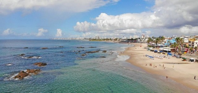 Turismo brasileiro bate recorde de faturamento e soma R$ 185 bilhões em 2025