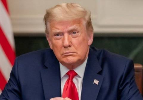 Em ano de Copa nos EUA, Trump congela concessão de vistos para brasileiros e mais 74 países