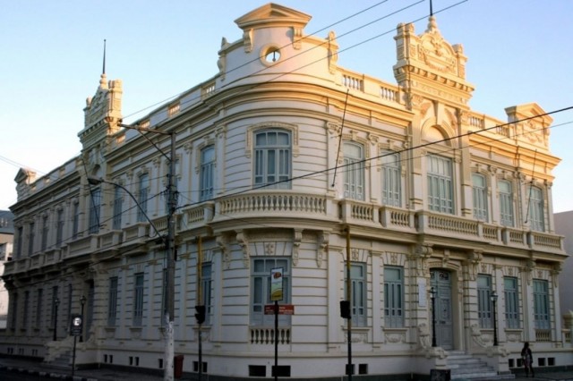 Prefeitura de Feira convoca candidatos aprovados em concurso para a prova de títulos