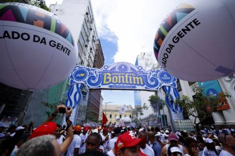 Jerônimo Rodrigues exalta fé na Bahia durante Festa do Bonfim