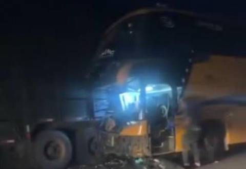 Ônibus com time que disputou Copinha bate e deixa um morto