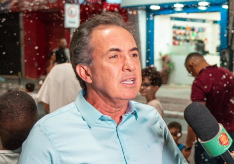 Justiça Eleitoral bloqueia bens do prefeito de Conceição do Coité por multas de campanha