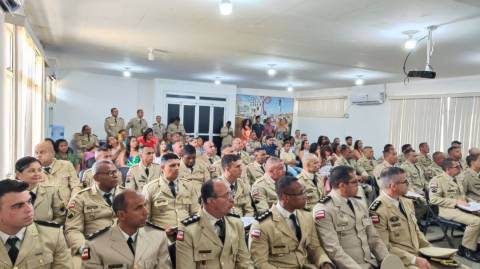1º BEIC forma 33 novos cabos da PM em Feira de Santana