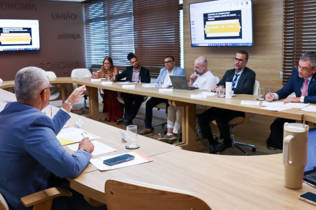 Acordo entre MP, estado e prefeitura impede fechamento de escolas em Feira de Santana