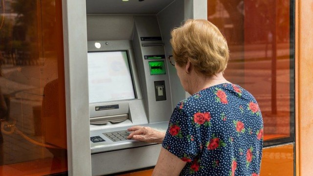 INSS inicia pagamento de benefícios e auxílios de janeiro nesta segunda (26)