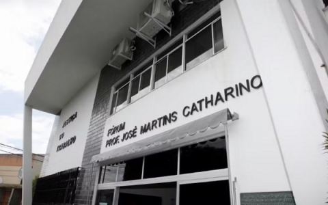 Moradora de Feira de Santana será indenizada em R$ 1,4 milhão após 42 anos de trabalho análogo à escravidão