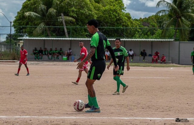 Grupo B movimenta Arena T10 com virada e goleada no Campeonato Amador