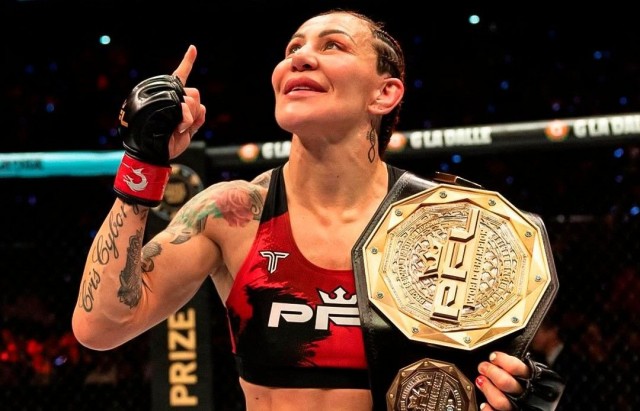 Cris Cyborg anuncia aposentadoria ao fim de 2026 e projeta novo caminho fora do MMA