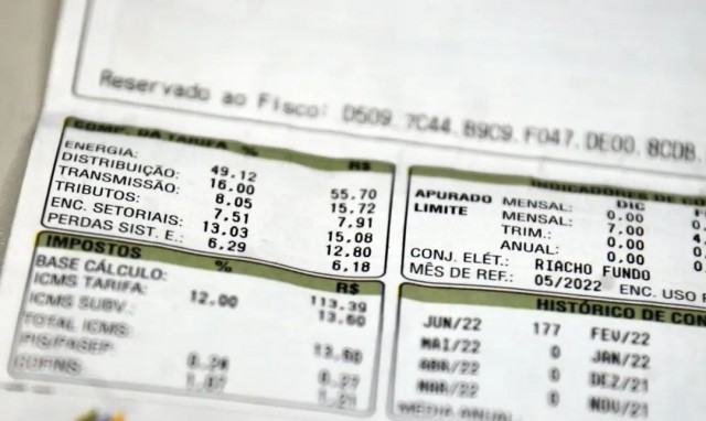 Fevereiro seguirá com bandeira tarifária verde na conta de luz