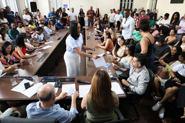 Administração municipal passa a contar com 72 novos servidores em diversas áreas