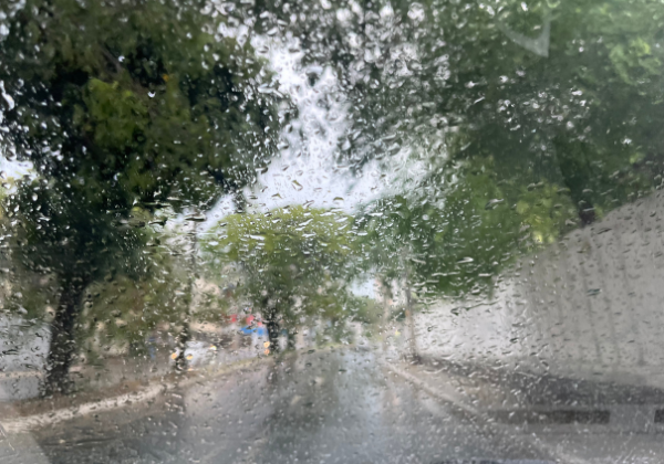 Inmet alerta para chuvas intensas em mais de 40 cidades da Bahia