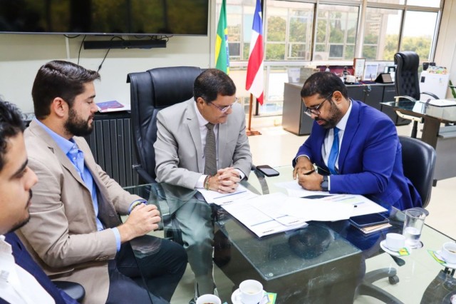 Governo anuncia nova indústria em Santo Antônio de Jesus e destaca combate aos fogos clandestinos