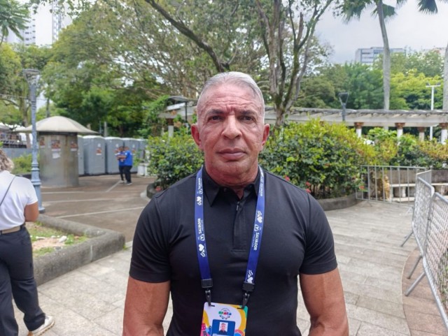 Coronel Sturaro defende atuação da segurança no Carnaval e fala sobre PMs suspeitos de estupro na festa