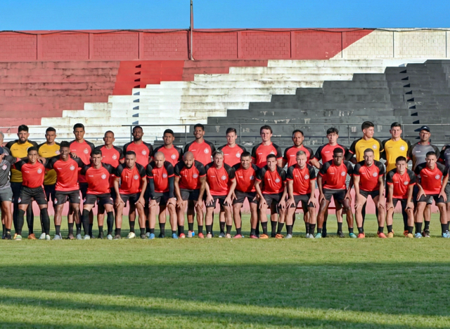 Porto estaciona, Atlético se despede rebaixado