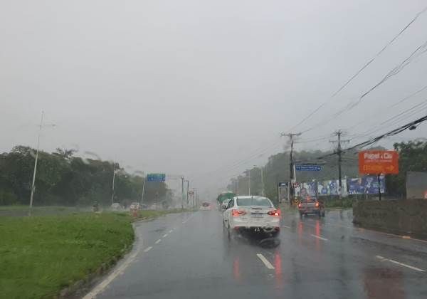 Inmet prorroga avisos para acumulados de chuvas na Bahia; 95 cidades estão sob alerta vermelho