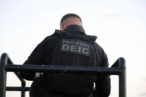 Turista é presa suspeita de injúria racial em hotel de Porto Seguro