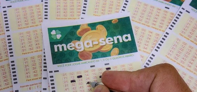 Nenhuma aposta acerta seis números, e prêmio da Mega-Sena acumula para R$ 116 milhões