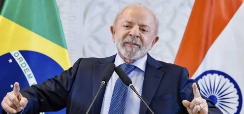 Atlas/Bloomberg: Lula lidera todos os cenários de 1º turno para 2026