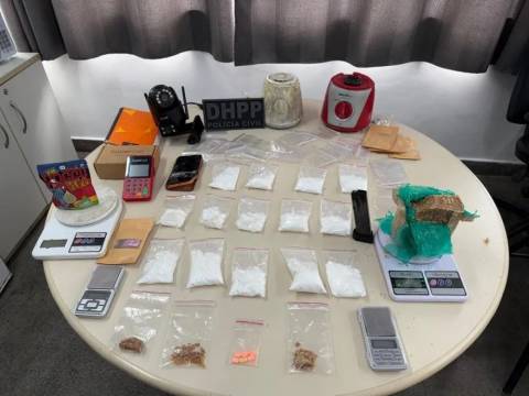 Casal é preso por homicídios e tráfico de drogas em Feira de Santana