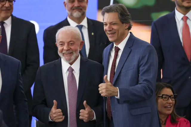 Superávit primário alcançado pelo governo Lula fica em R$ 86,9 bilhões