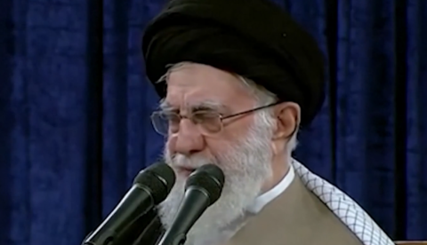 Líder supremo do Irã, é morto em ação dos EUA e Israel, diz Trump