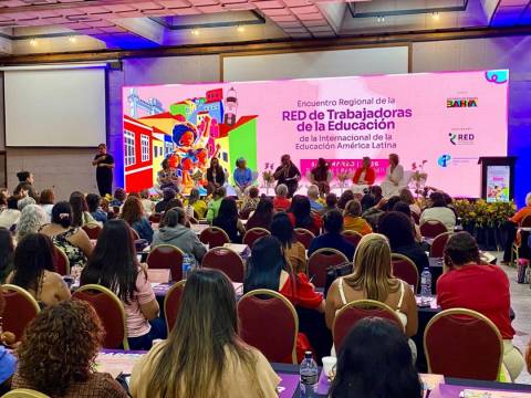Em Salvador, trabalhadoras de 11 países debatem a educação na América Latina