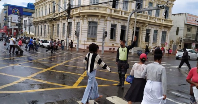 Feira de Santana entra em alerta laranja para chuvas intensas até sexta-feira (6)