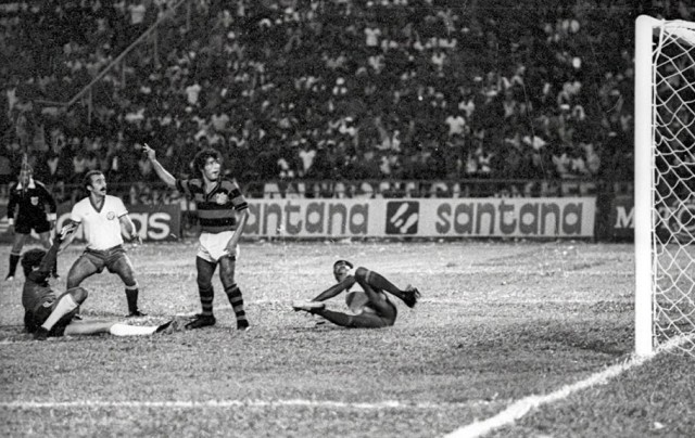 Decisão em jogo único resgata nostalgia de duelo histórico