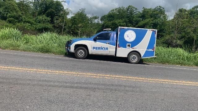 Jovem de 21 anos é morto a tiros às margens da BR-101 em Humildes