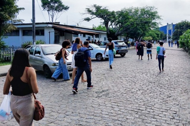 Gabaritos preliminares das provas objetivas do concurso para professor são divulgados nesta segunda