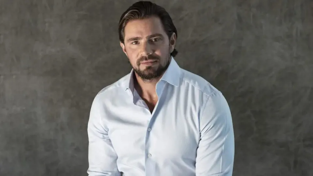 Relação de Vorcaro com políticos arrasta nomes de direita e esquerda para escândalo