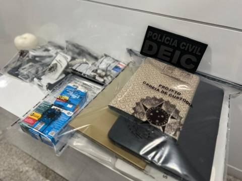 Duas pessoas são presas em Feira durante operação contra venda irregular de emagrecedores