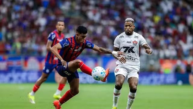 Bahia e Vitória empatam em clássico movimentado na Fonte Nova