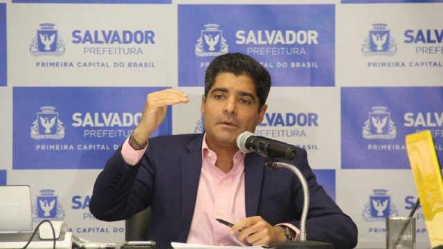 Decretos de ACM Neto teriam facilitado avanço do Banco Master na folha de servidores, diz site